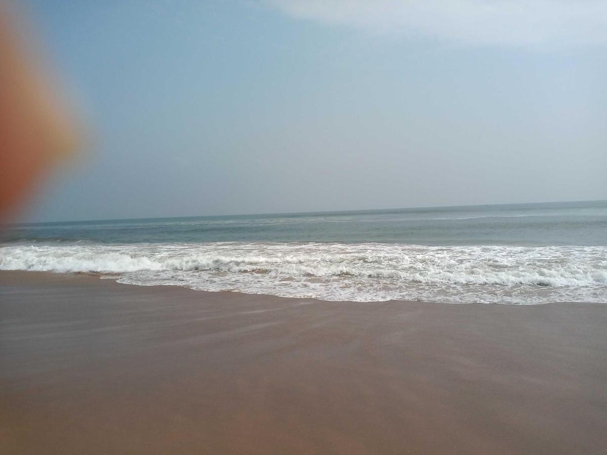 Oyo Royal Ruby Enclave Hotel Puri Exterior foto